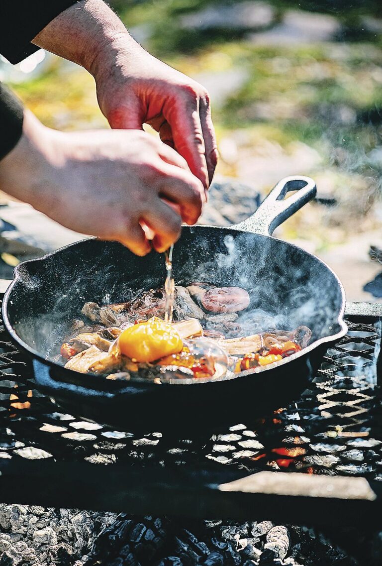 Easy Camping Meals for Outdoor Enthusiasts in Las Vegas - DwellHack